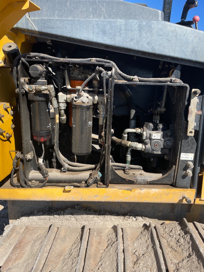 2013 DEERE 700K LGP - Image 10